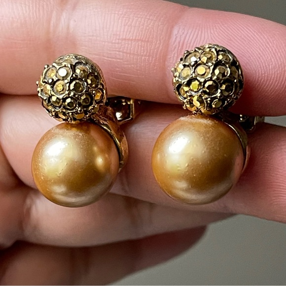 KENNETH JAY LANE | Vintage | Champagne Gold Glass Pearls Pave Crystals Clip On - Picture 7 of 13